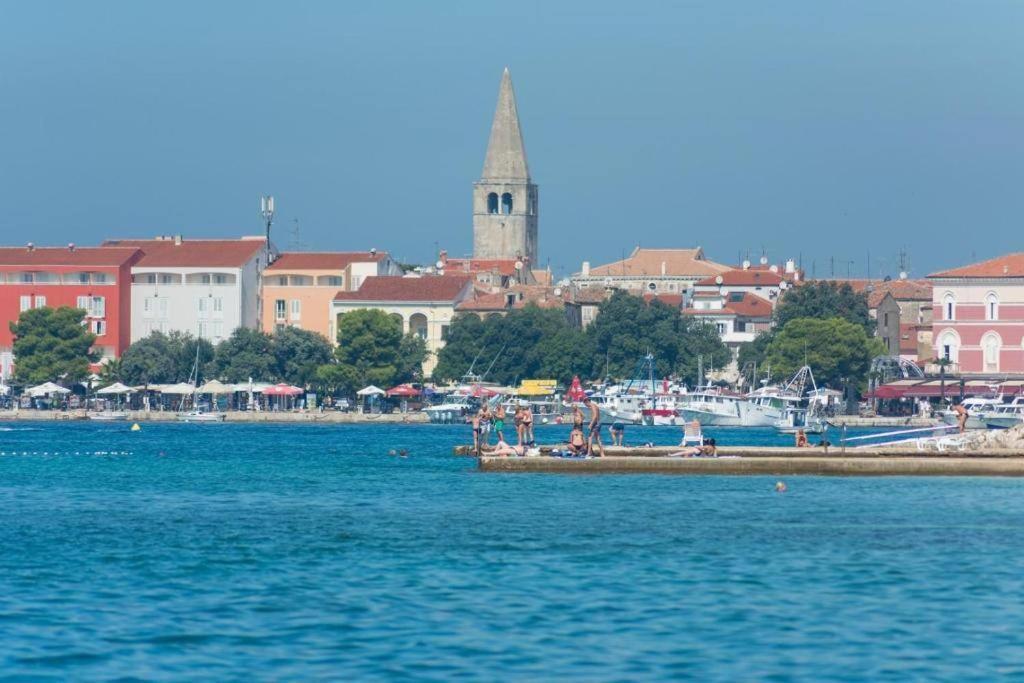House Aves 1 Apartman Kaštelir Kültér fotó